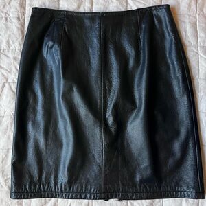 Wilsons X Maxima Black Leather Knee Length Pencil Skirt Sexy Feminine - Medium